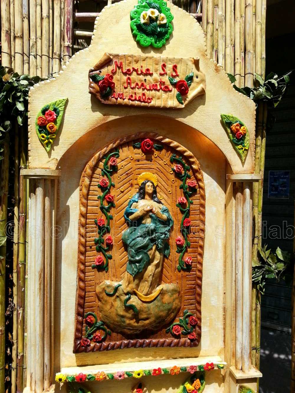 Riproduzione religiosa in pasta di pane